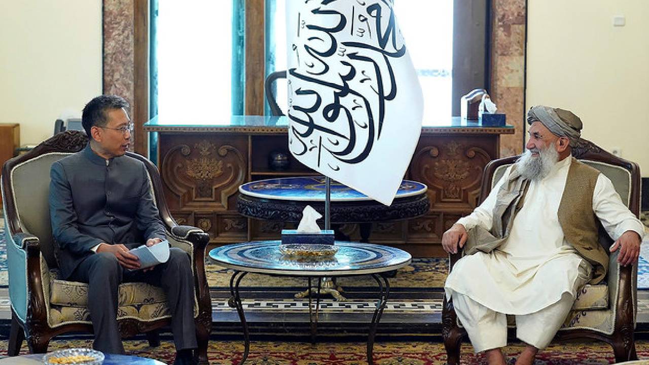 Chinese Ambassador In Afghanistan: तालिबान शासन को मिला जिनपिंग का साथ, काबुल में राजदूत नियुक्त करने वाला दुनिया का पहला देश बना चीन
