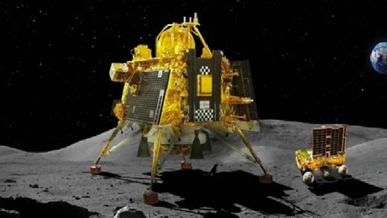 Chandrayaan-3: चांद पर लैंडिंग की उलटी गिनती शुरू, देखें चंद्रमा की अनदेखी तस्वीरें...पढ़ें पूरी टाइमलाइन