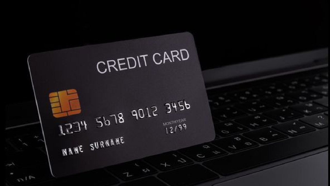 Credit Card Features: अब जी का जंजाल नहीं बनेगा क्रेडिट कार्ड! इन 10 प्वाइंट का रखें ध्यान