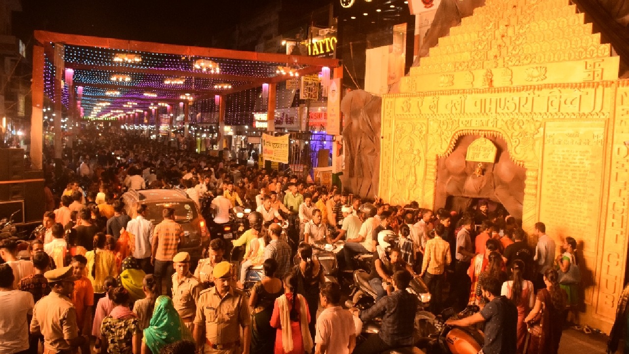बिहार: दुर्गा नवमी पर पूजा पंडाल में मची भगदड़, हादसे में 3 लोगों की मौत