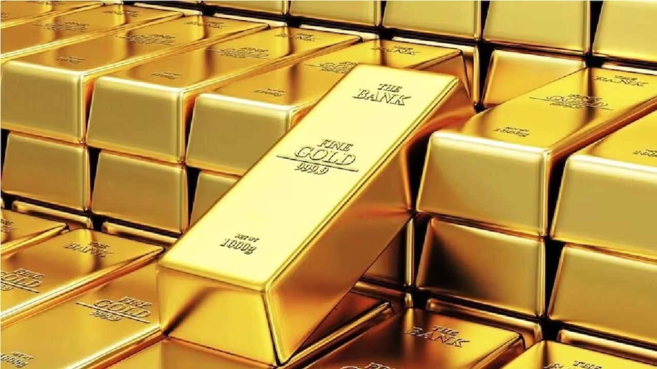 Gold Price Today: सोना-चांदी हुआ सस्ता, 10 ग्राम गोल्ड का दाम जान चौंक जाएंगे आप