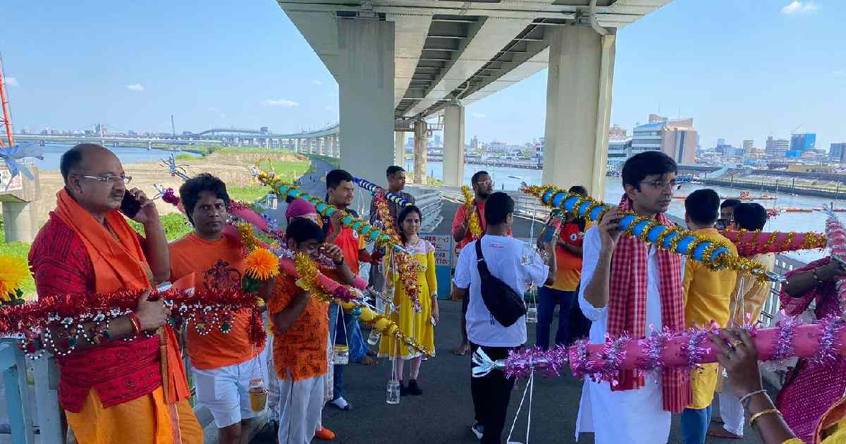 जापान में निकाली गई कांवड़ यात्रा, अभिषेक के लिए बिहार से पहुंचा गंगाजल