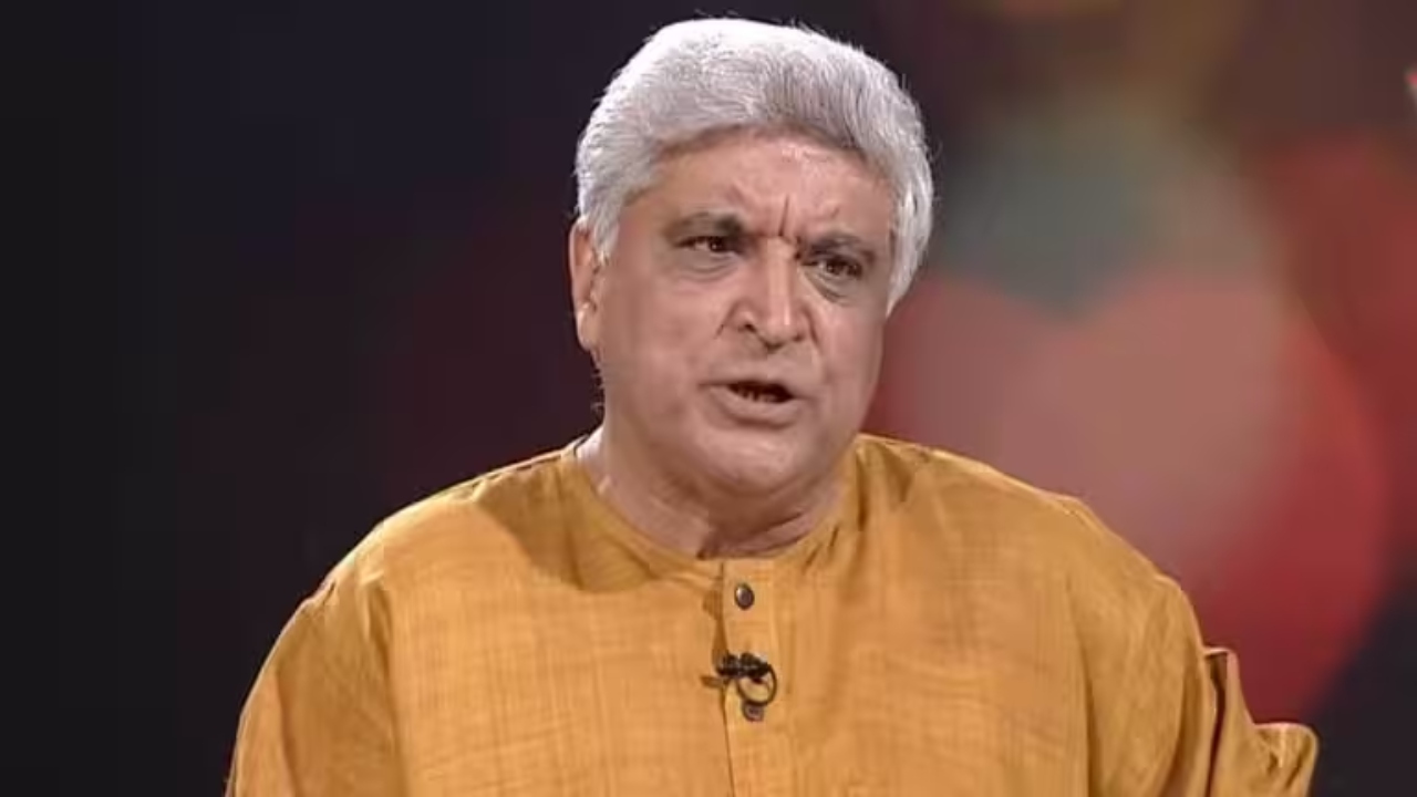 'भारत में लोकतंत्र हिंदुओं के कारण', जावेद अख्तर ने स्टेज से लगाए 'जय सिया राम' के नारे