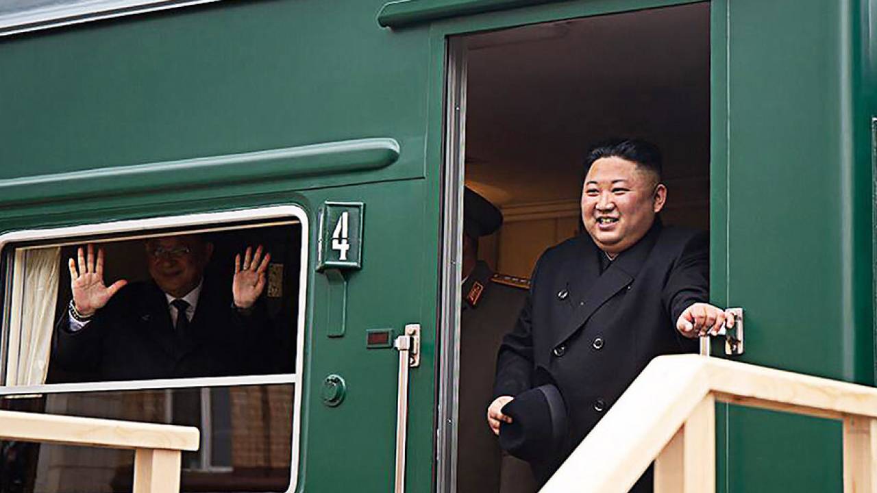 अपनी खास ट्रेन से रूस रवाना हुआ उत्तर कोरिया का तानाशाह किम जोंग उन, चार साल बाद विदेशी सरजमीं पर रखेगा कदम