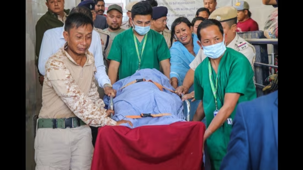 उग्रवादियों ने मणिपुर पुलिस के सुरक्षा काफिले को बनाया निशाना, जवान की मौत