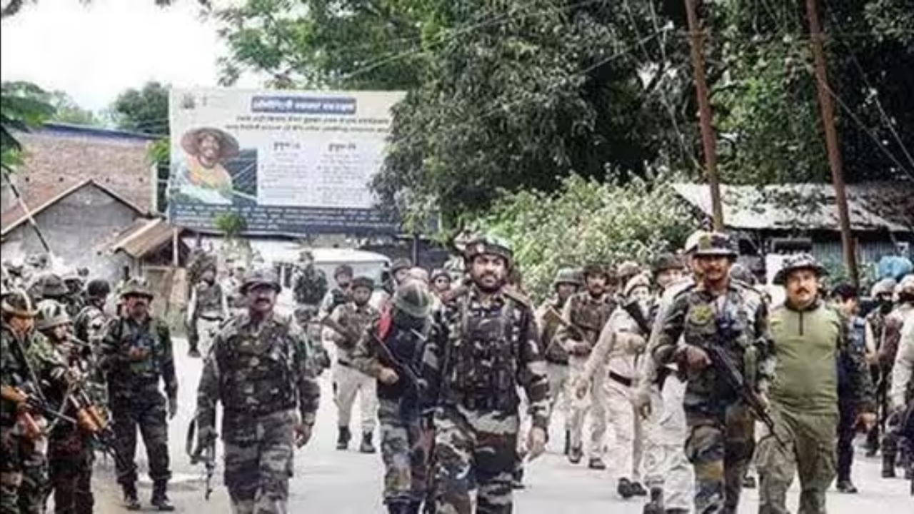 Manipur Violence: उग्रवादियों ने असम राइफल्स को बनाया निशाना, IED ब्लास्ट के बाद भारी गोलीबारी
