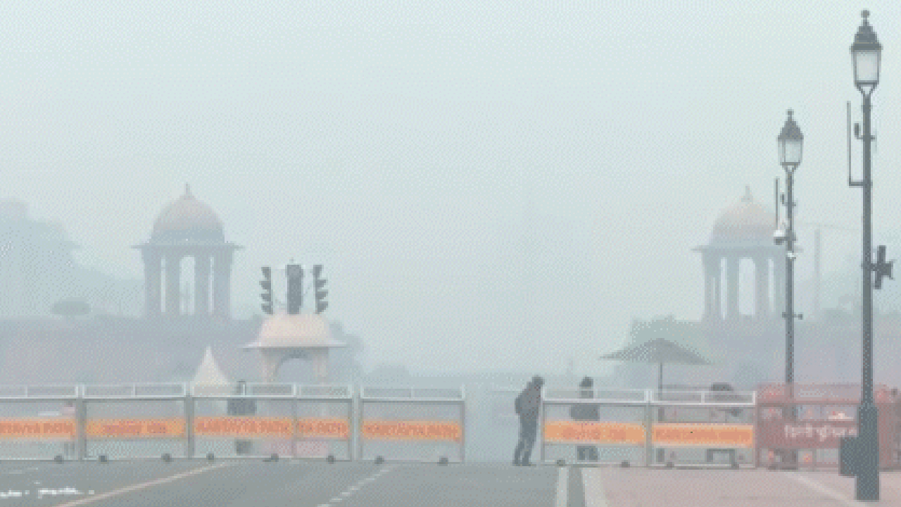 दिल्ली में जहरीली हवा का सितम, AQI लेवल ने बढ़ाई टेंशन