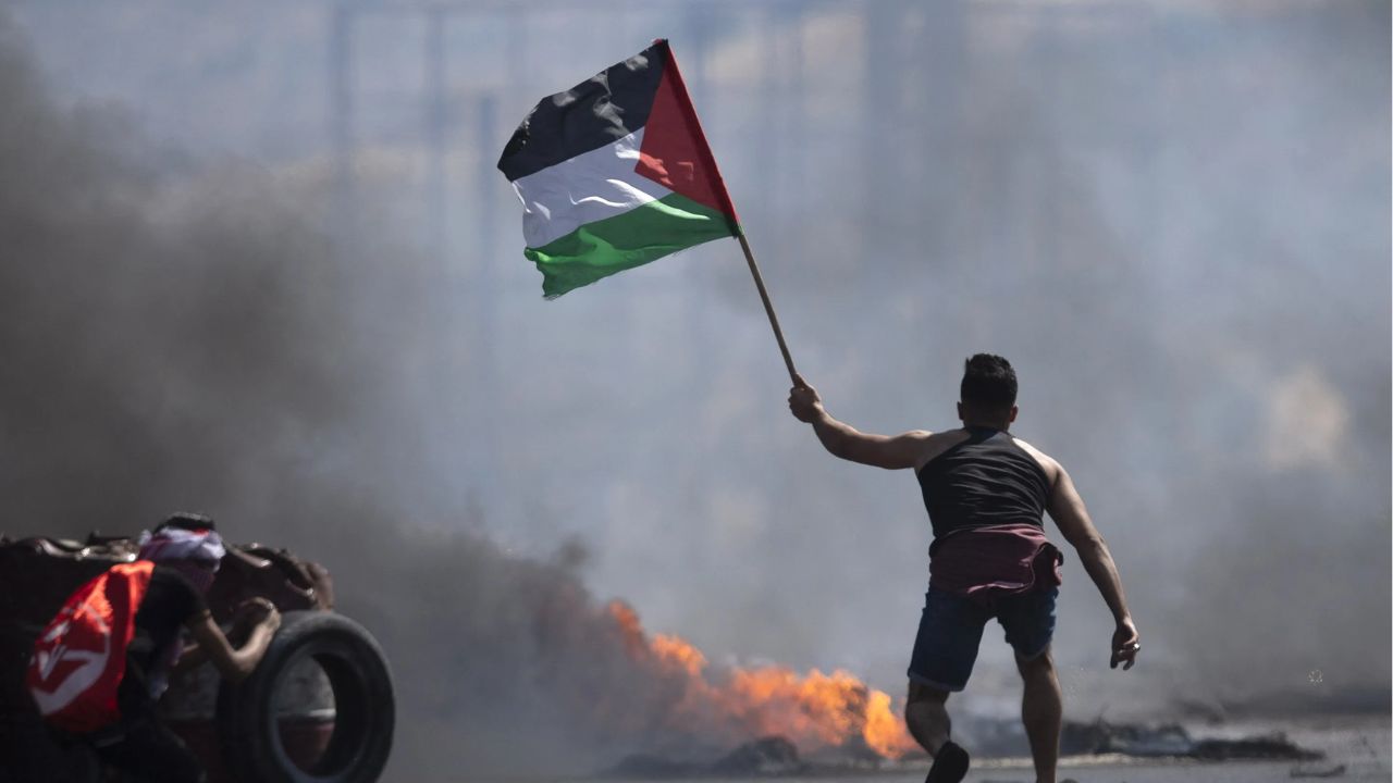 क्या है फिलिस्तीन, कौन है हमास, छोटी सी गाजा पट्टी पर बड़ी लड़ाई क्यों? मैदान-ए-जंग के बीच जानिए सभी सवालों के जवाब