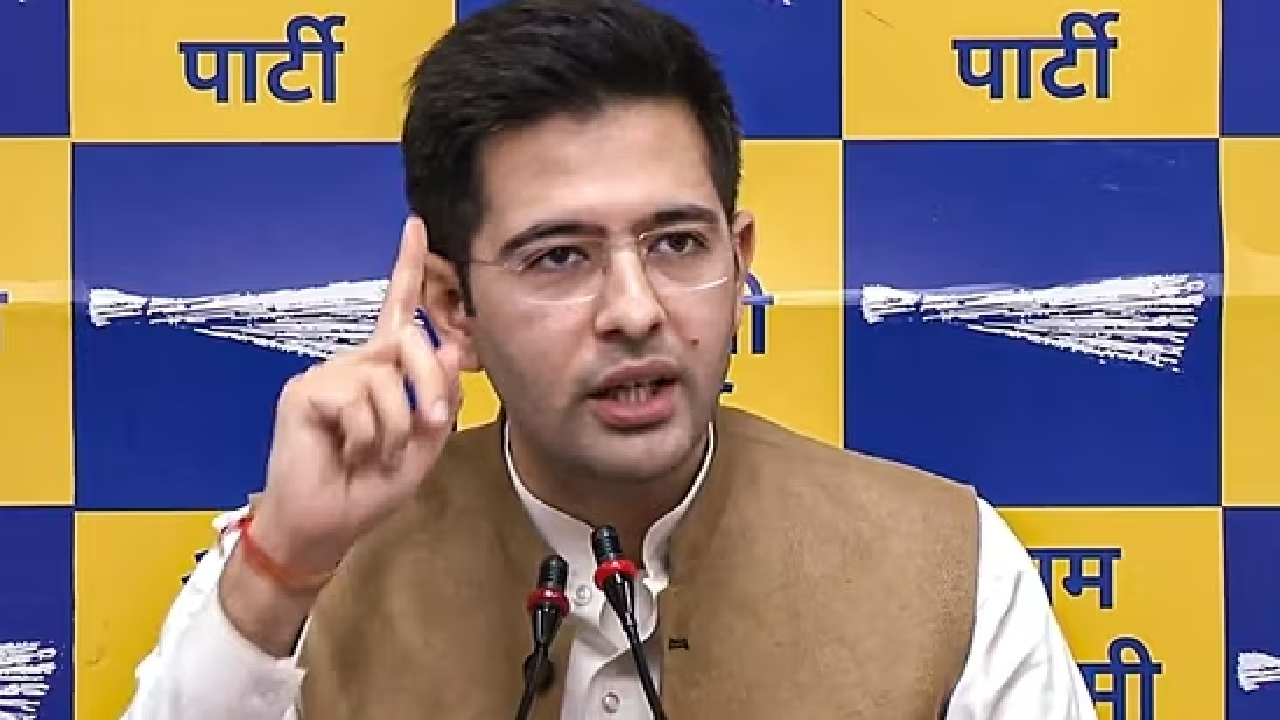 सरकारी बंगले को बचाने की जंग, आप सांसद राघव चड्ढा ने खटखटाया दिल्ली हाईकोर्ट का दरवाजा