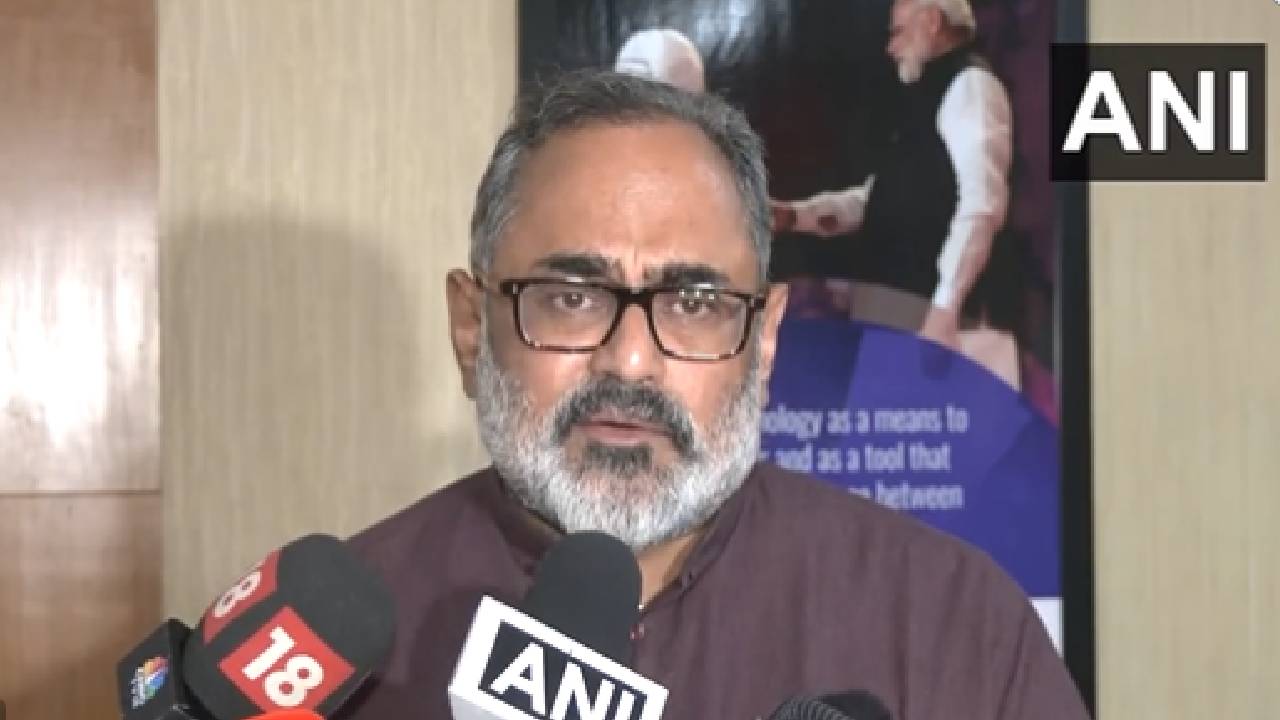 'सोशल प्लेटफार्मों पर कंटेंट निगरानी के लिए होगी अधिकारी की नियुक्ति', डीपफेक को लेकर केंद्र का बड़ा फैसला