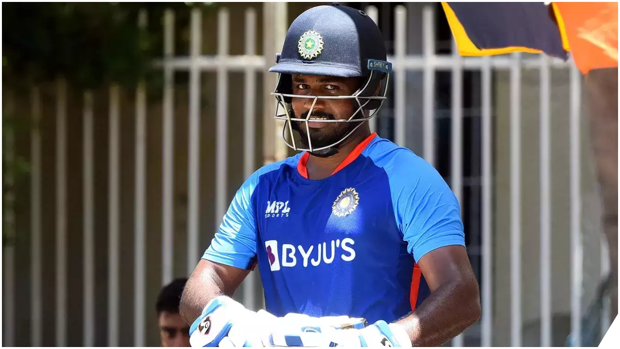 IND vs AUS: टीम इंडिया से ड्रॉप होने पर भी मुस्कुराए Sanju samson, ऐसे किया रिएक्ट, देखें वायरल पोस्ट