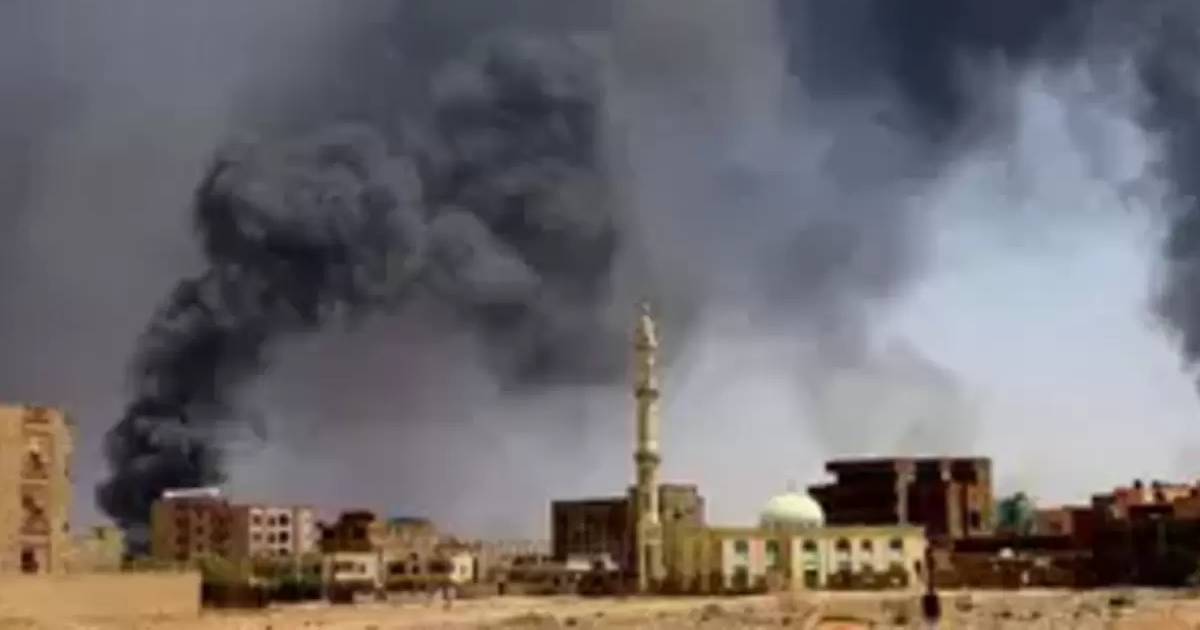 सत्ता संघर्ष में सूडान के भयावह होते हालात, सेना और अर्धसैनिक बलों के मध्य हो रहे रॉकेट से हमले, आम नागरिक गंवा रहे जान