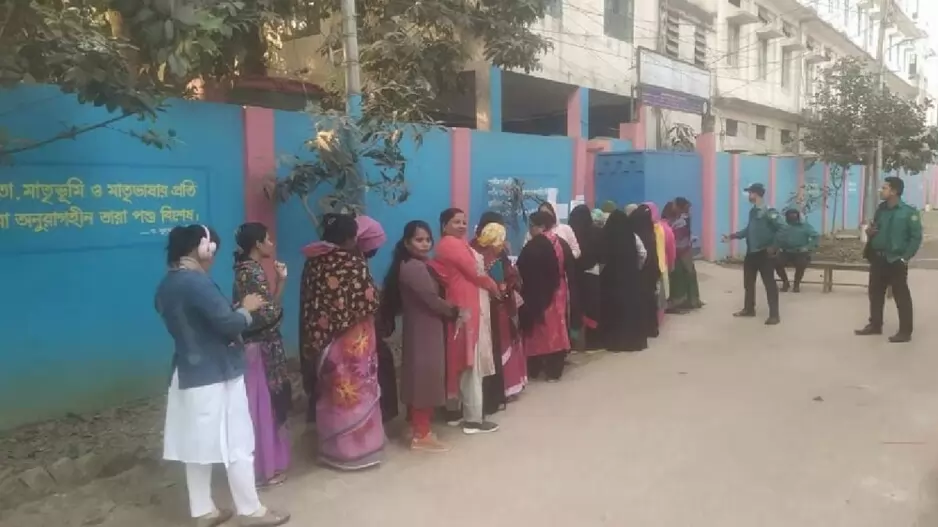 bangladesh elections voting live updates sheikh hasina Awami League BNP boycott 