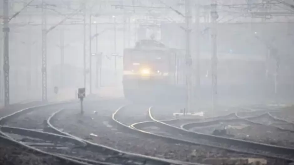Train Late due to Fog