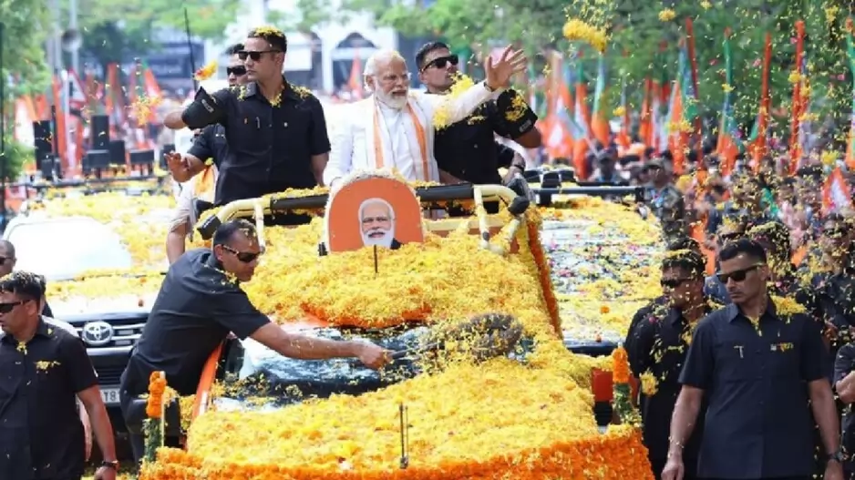 PM Modi road show Ayodhya