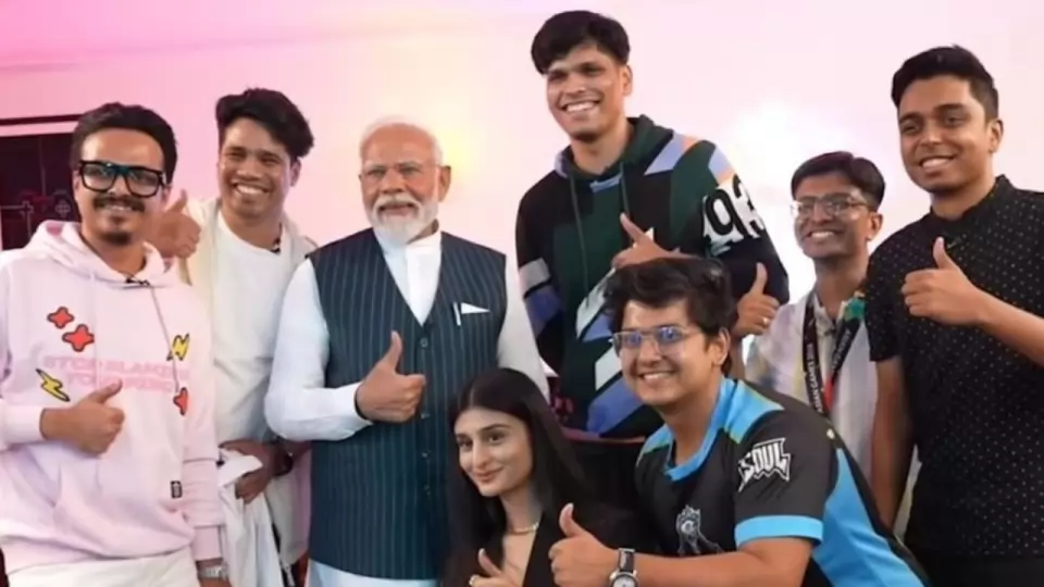 PM Modi Meets Gamers