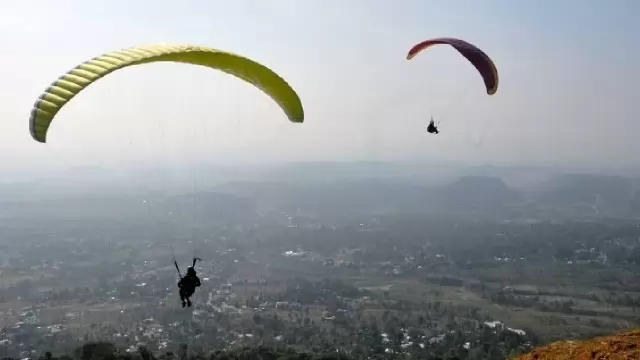  paragliding