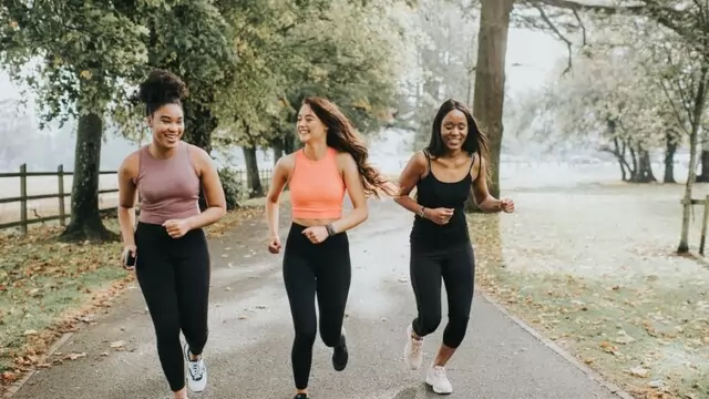 Benefits Of Running: रोजाना इतनी देर दौड़ने से कम होता है 35 % मौत का खतरा, स्टडी में हुआ बड़ा खुलासा