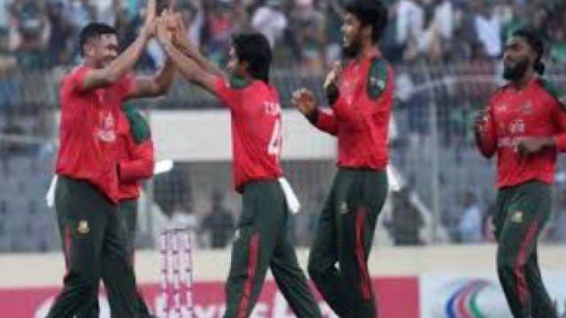 PAK vs BAN: पहले टी20 में बांग्लादेश ने पाकिस्तान को किया ध्वस्त, परवेज हुसैन की अर्धशतकीय पार से सीरीज में 1-0 की बढ़त