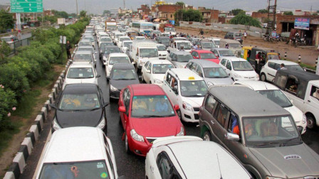 Delhi toll dispute