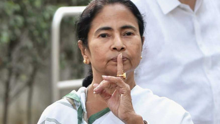 Hearing on Bengal SIR in Supreme Court today Mamata Banerjee seeks to argue own case sources