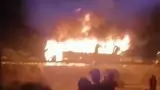 Nuh Bus Fire: सड़क पर चलते-चलते बस में लग गई आग, जिंदा जल गए 10 लोग 