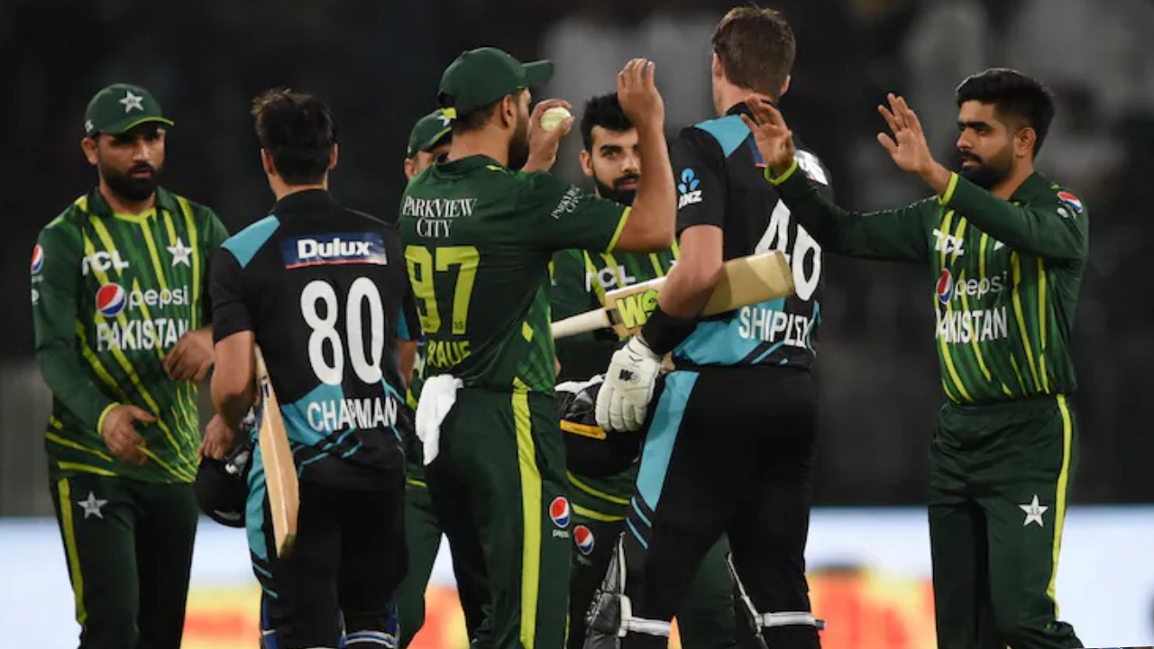 PAK vs NZ: T20 सीरीज के लिए NZ टीम का ऐलान, ये खिलाड़ी बना कप्तान, नहीं दिखेंगे 6 दिग्गज