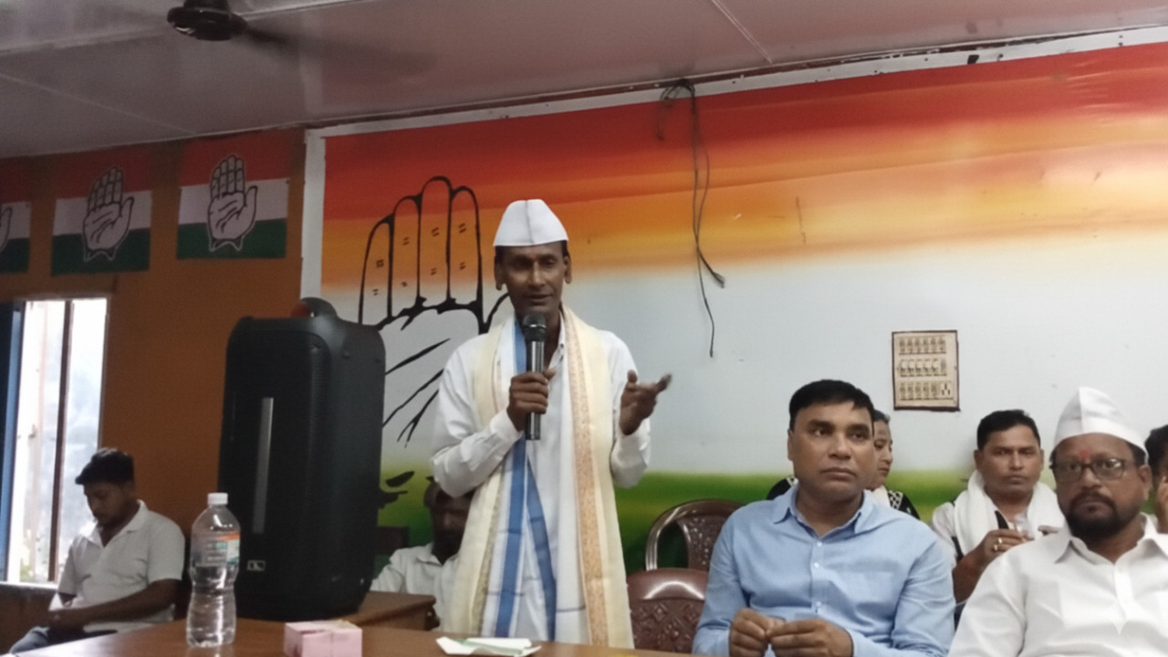 Congress Faces Backlash in Assam After bangladesh national anthem Sung at Party Meeting 