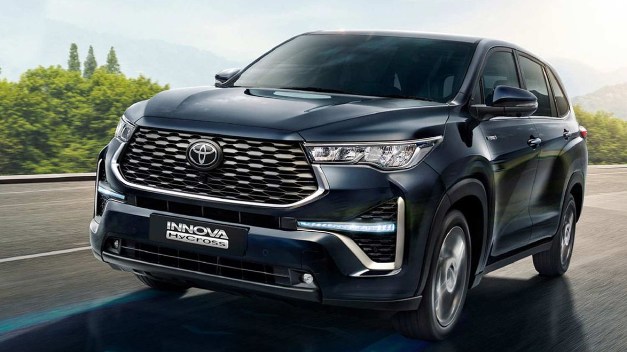 The Toyota Innova Hycross is best for families, and it has become cheaper after the GST cut - India 