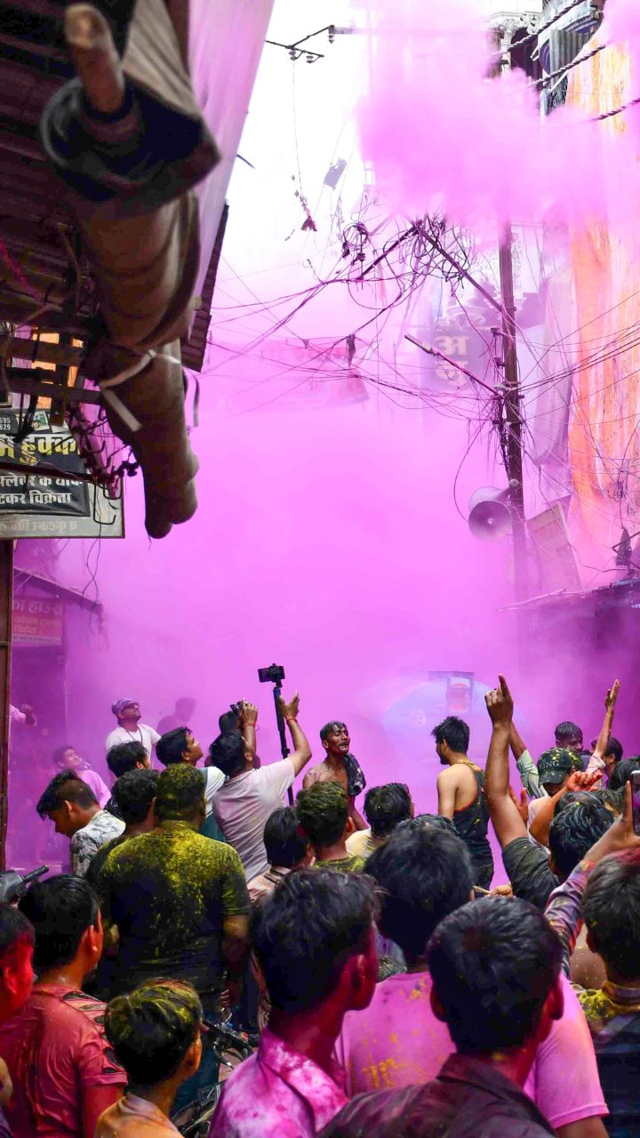 Holi is 12 days from today, know the complete calendar of colours in 2026