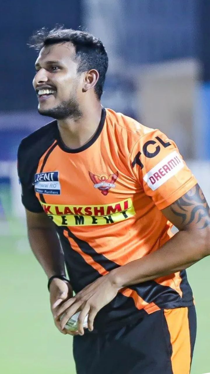 1. टी नटराजन