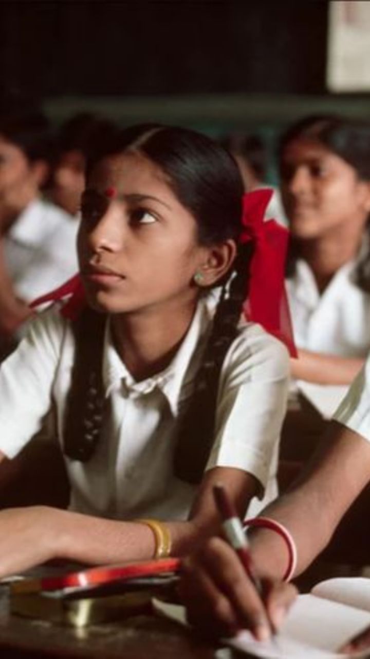 इकोले मोंडिएल वर्ल्ड स्कूल, मुंबई