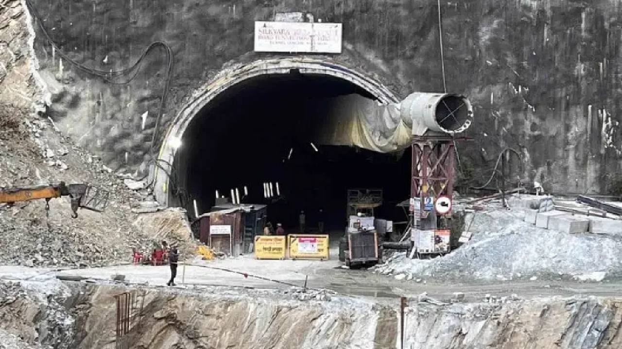 Uttarkashi Tunnel Rescue Timeline 41 श्रमिकों के टनल से निकलने में बस